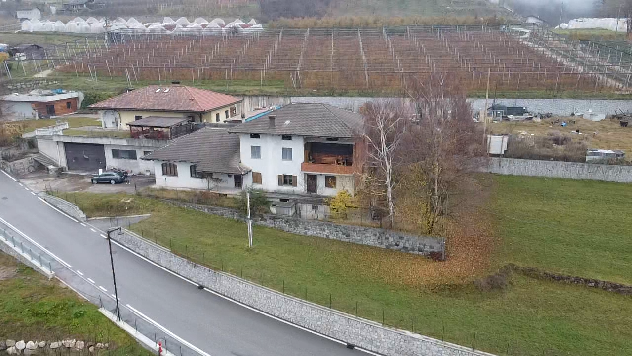Magazzino in vendita Spera TN Trentino Hypo Vorarlberg Immo Italia vista aerea